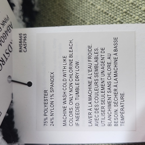 NWT 2 Pairs of Abound Butter/Fuzzy Socks, Nordstrom Rack, Pink, Cheetah Paw - Picture 8 of 11